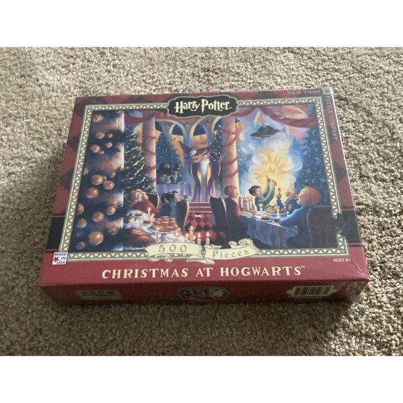 Harry Potter Christmas At Hogwarts 500 Piece Puzzle New York Puzzle Company - Picture 2 of 6